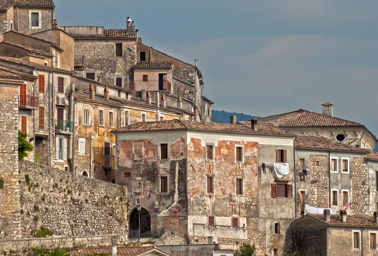 Agriturismo Di Charme Erbadoro Alvito Eksteriør billede